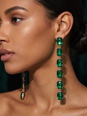 Emerald Green Party Peridot Emerald Cut Crystal Earrings 18K Gold Plated NEW